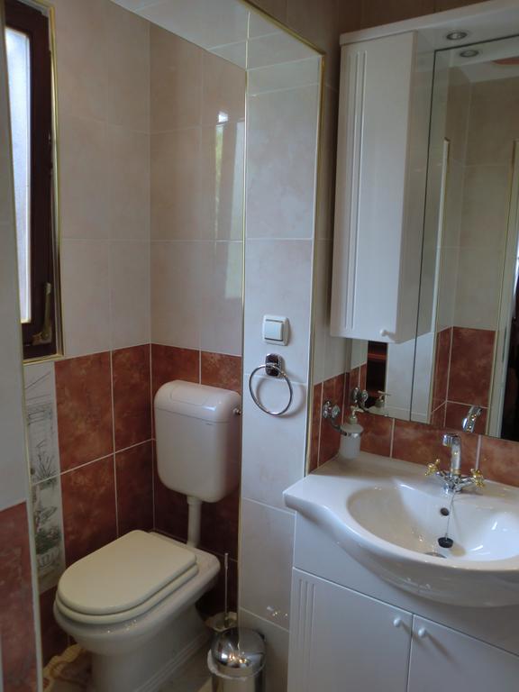 Apartments Markas Малинска Экстерьер фото